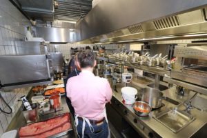 Lions-Club-Cuxhaven-Lions-kocht3